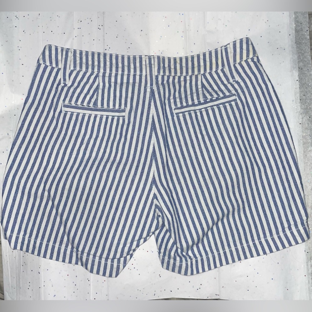 GAP Striped Shorts - Picture 3 of 4